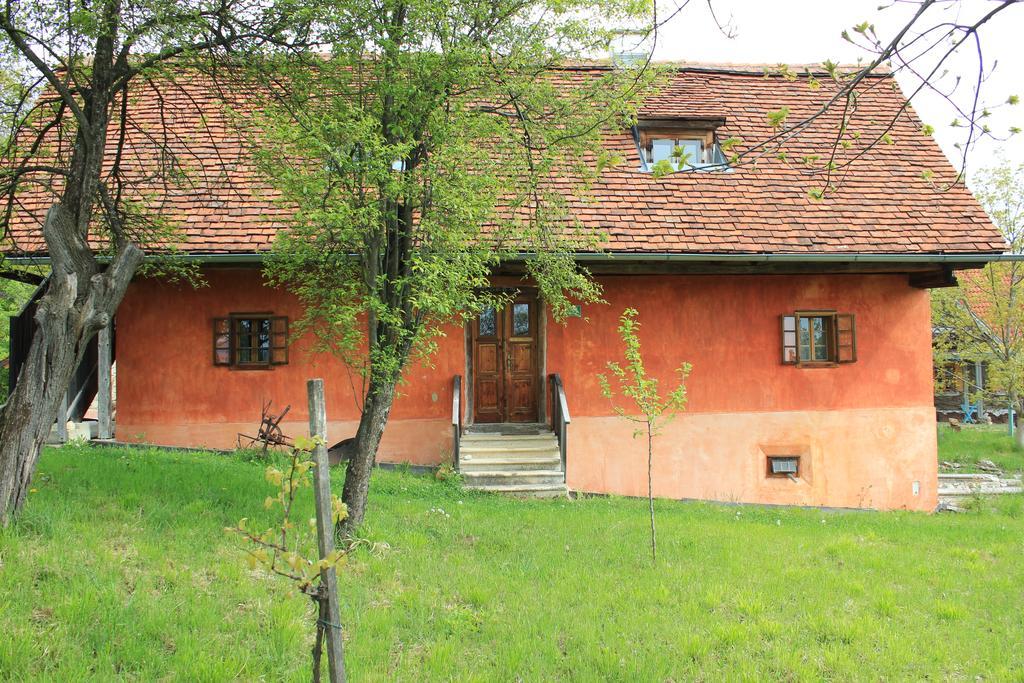 Ferienwohnungen Sonnenberg Ratsch an der Weinstraße Kültér fotó